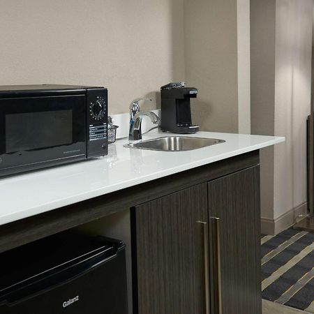 Hampton Inn Eagle Pass Bagian luar foto