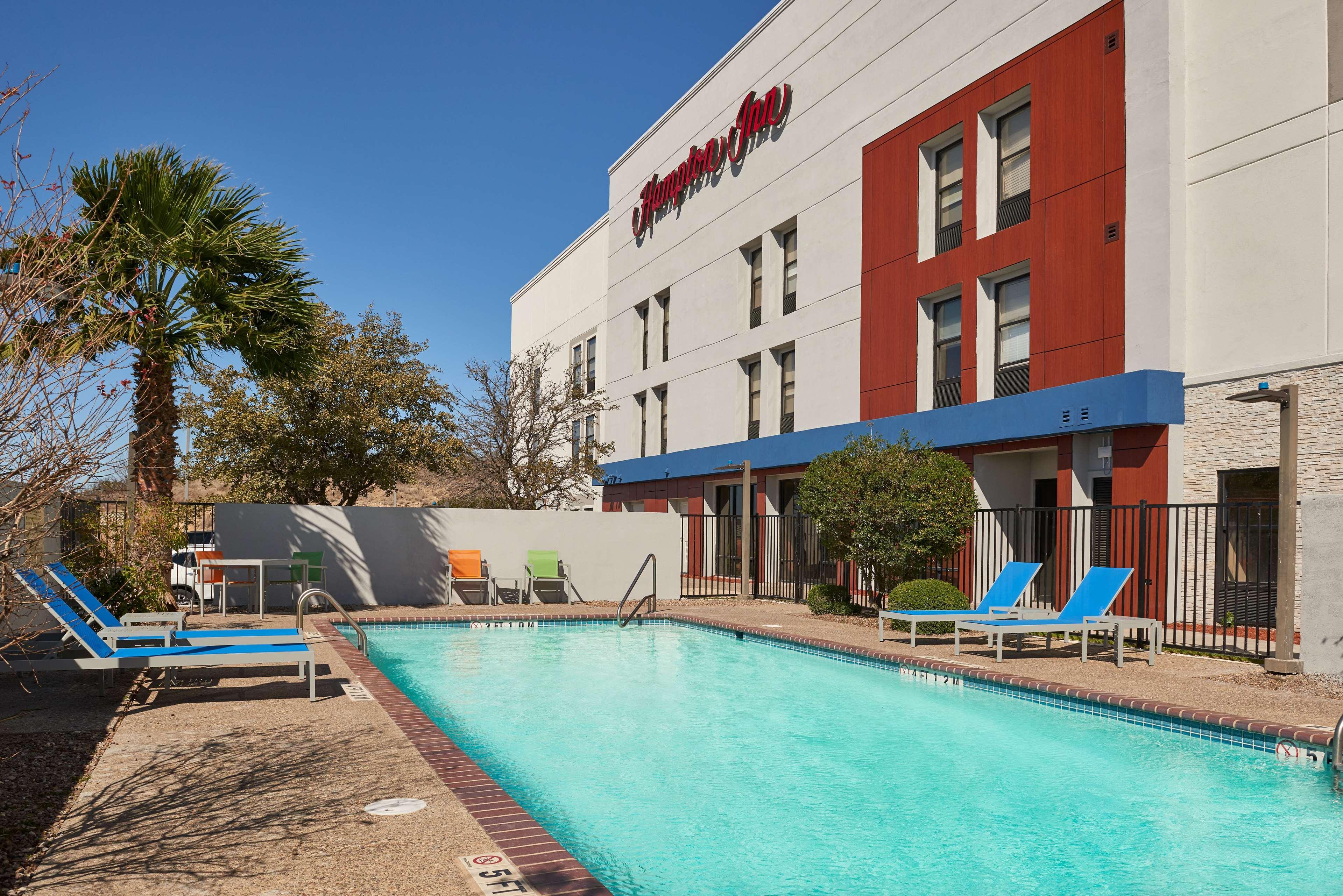 Hampton Inn Eagle Pass Bagian luar foto