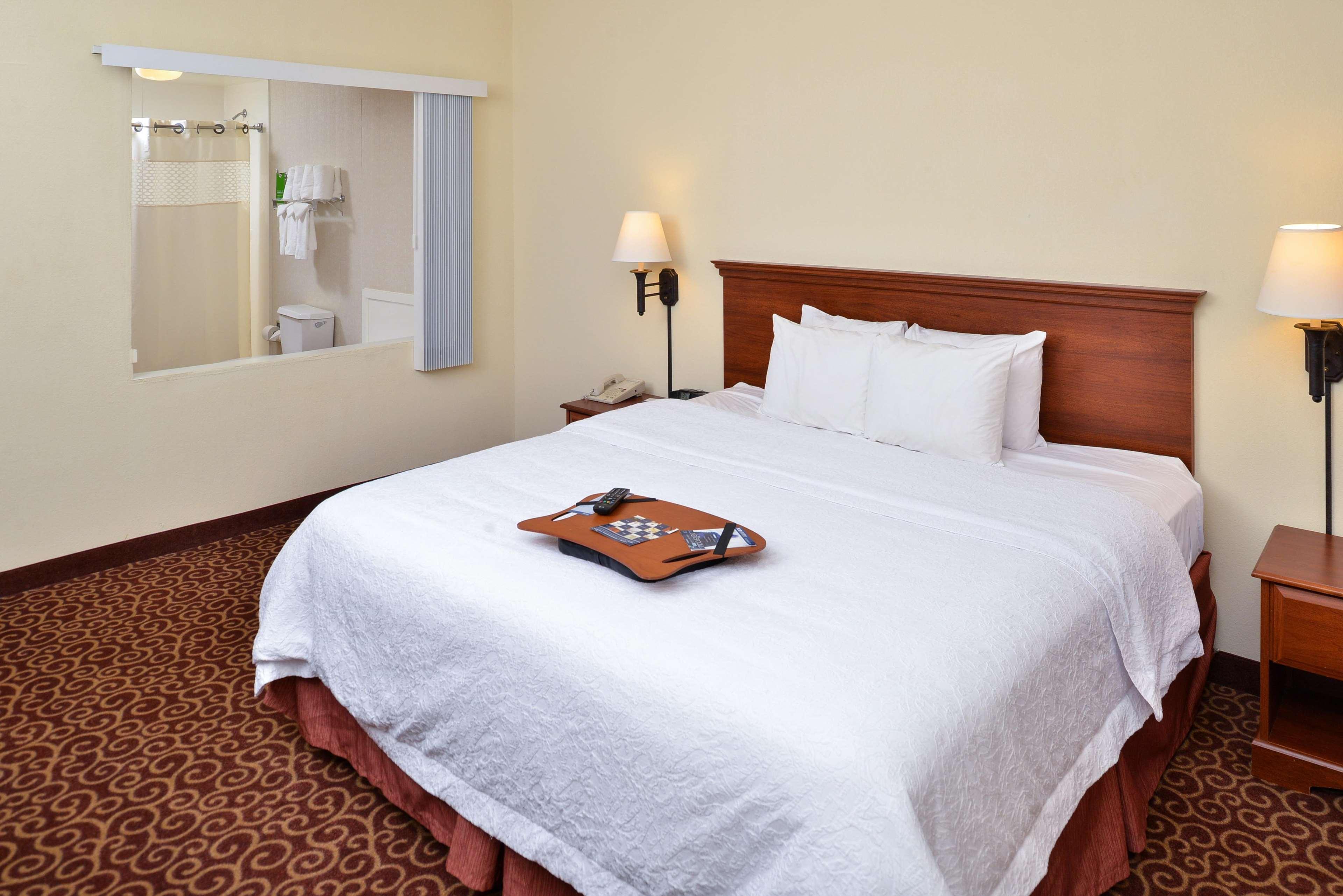 Hampton Inn Eagle Pass Bagian luar foto