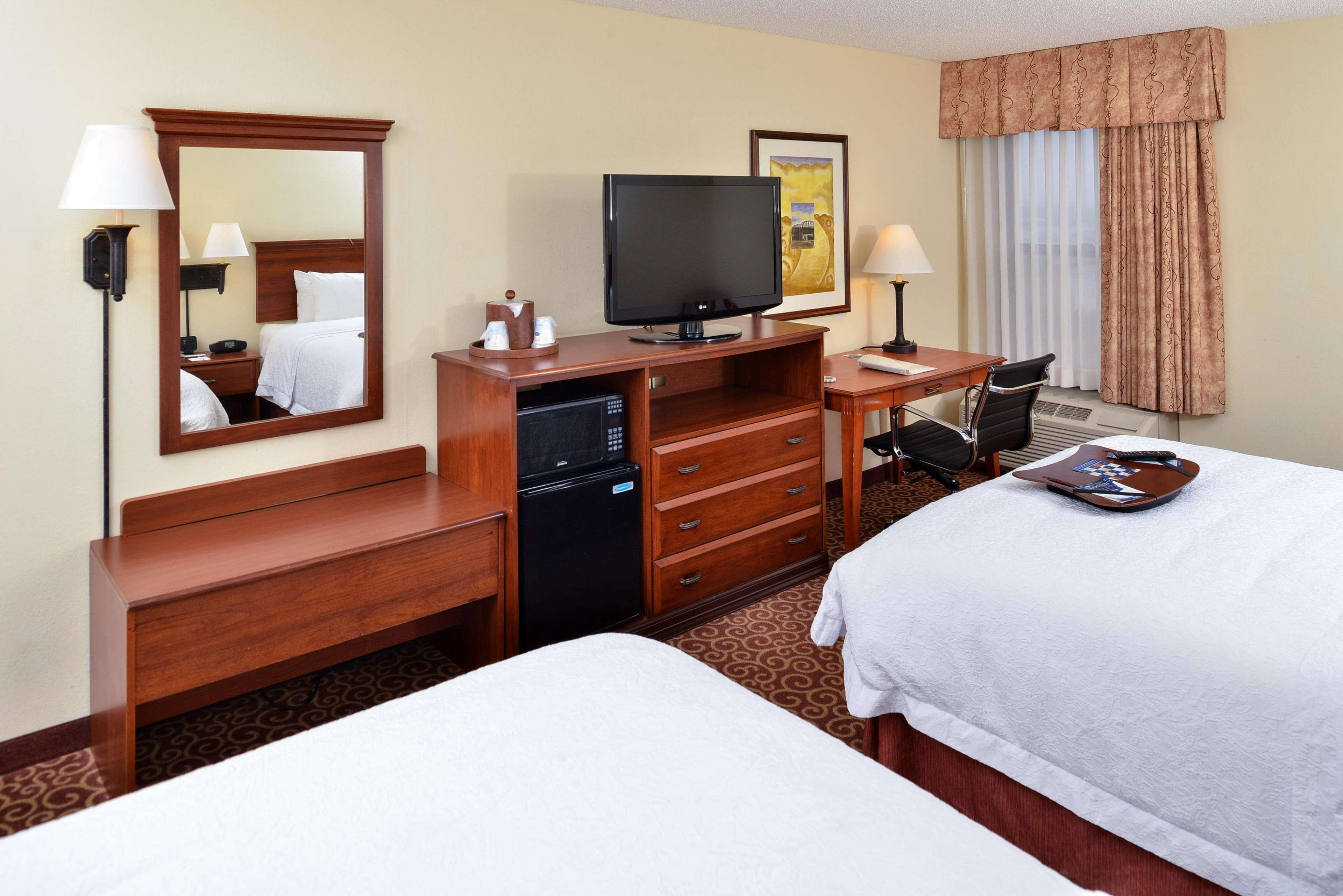 Hampton Inn Eagle Pass Bagian luar foto