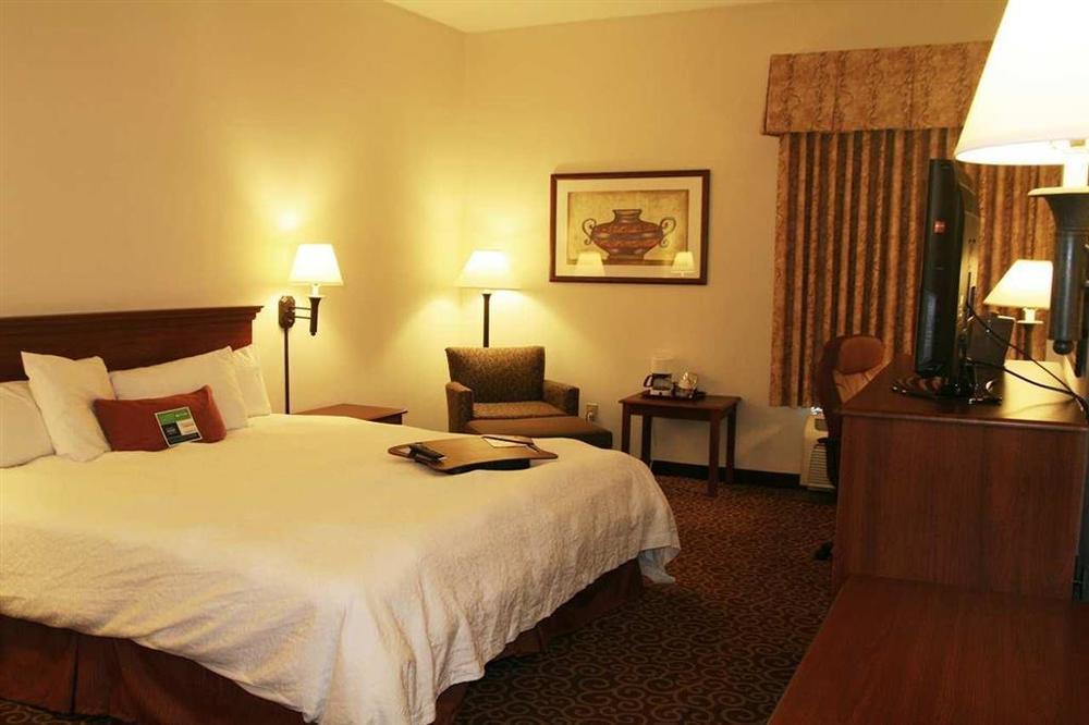 Hampton Inn Eagle Pass Ruang foto